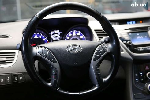 Hyundai Elantra 2014 - фото 12