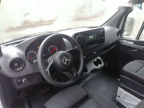 Mercedes-Benz Sprinter 2021 - фото 20