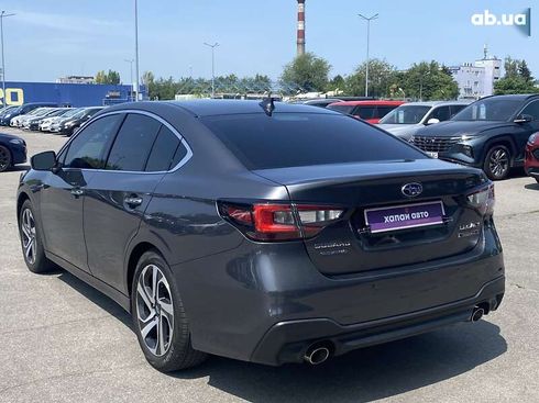Subaru Legacy 2021 - фото 9