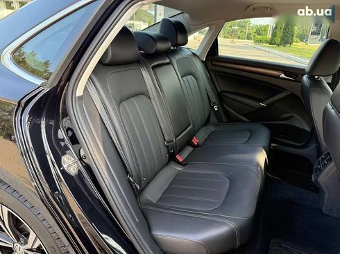 Volkswagen Passat 2020 - фото 16