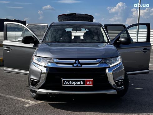 Mitsubishi Outlander 2017 серый - фото 27