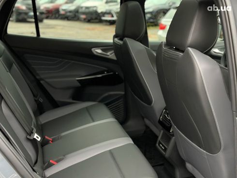 Volkswagen ID.4 2024 серый - фото 22
