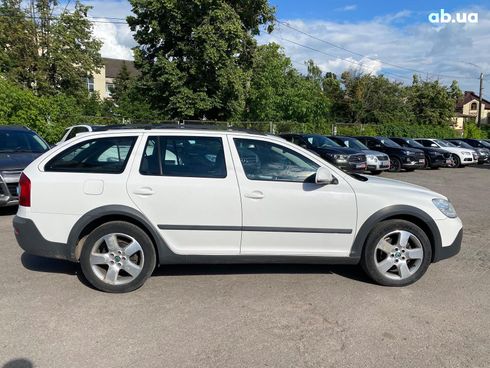 Skoda octavia a5 combi scout 2010 белый - фото 8