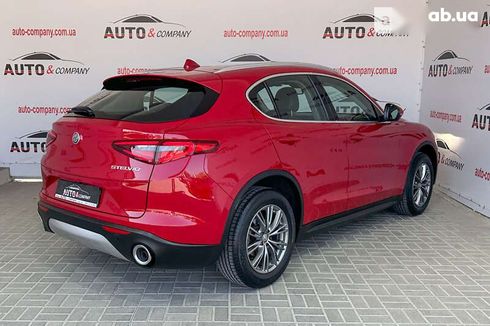 Alfa Romeo Stelvio 2017 - фото 3