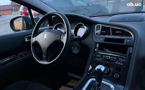 Peugeot 5008 2012 - фото 16