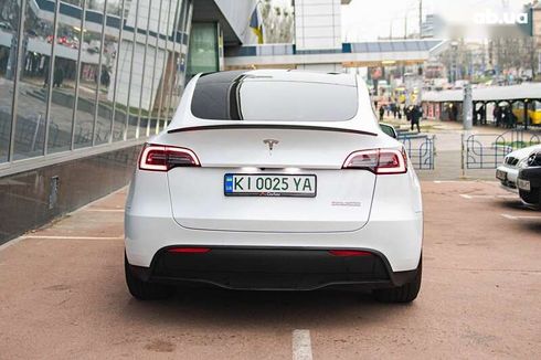 Tesla Model Y 2022 - фото 7