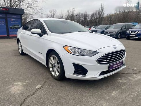 Ford Fusion 2019 - фото 3