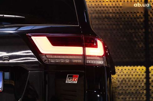 Toyota Land Cruiser 2022 - фото 13