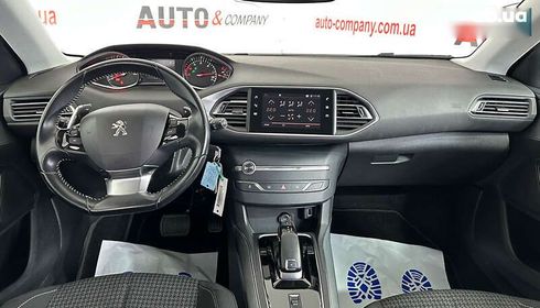 Peugeot 308 2020 - фото 12