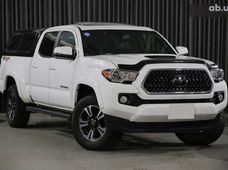 Продаж вживаних Toyota Tacoma 2018 року в Києві - купити на Автобазарі