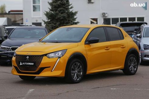 Peugeot e-208 2022 - фото 3