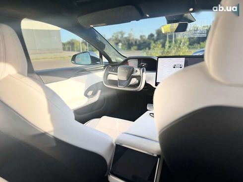 Tesla Model S 2021 - фото 15