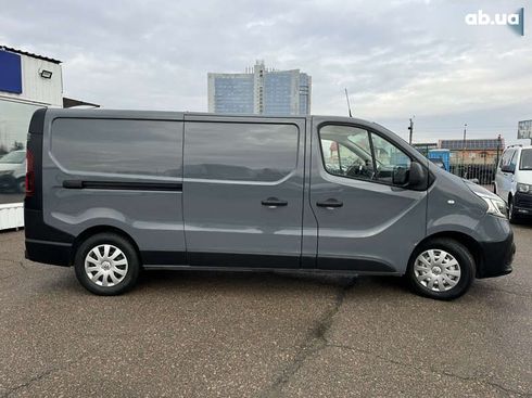 Renault Trafic 2020 - фото 9