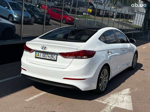 Hyundai Avante 2016 - фото 5