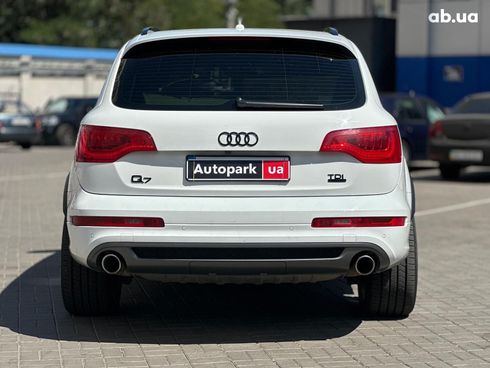 Audi Q7 2012 белый - фото 6