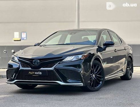 Toyota Camry 2023 - фото 4