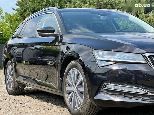 Skoda Superb 2021 - фото 10