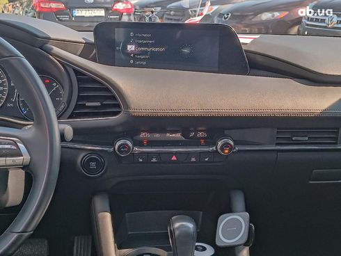 Mazda 3 2021 черный - фото 17