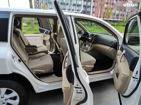 Toyota Highlander 2012 - фото 23