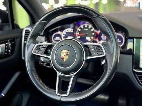 Porsche Cayenne 2018 - фото 25