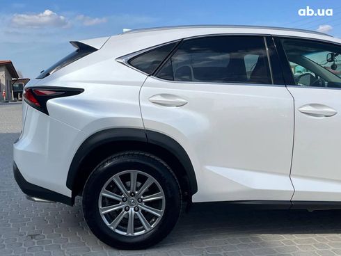 Lexus NX 2017 белый - фото 11