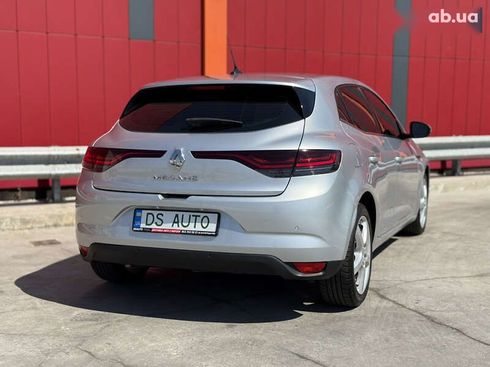 Renault Megane 2020 - фото 13