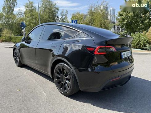 Tesla Model Y 2021 - фото 15
