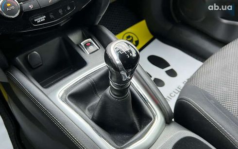 Nissan Qashqai 2016 - фото 16