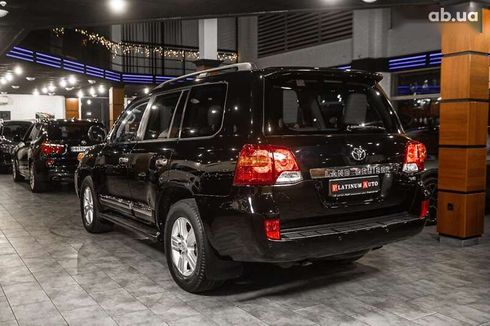 Toyota Land Cruiser 2012 - фото 16