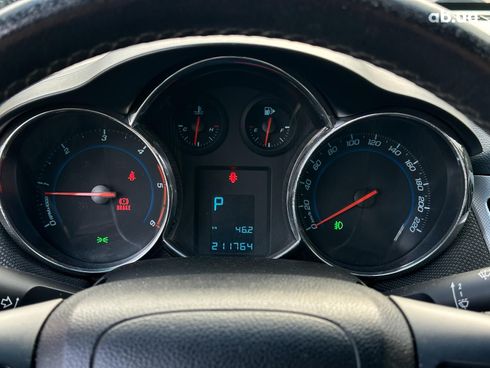 Chevrolet Cruze 2012 белый - фото 48