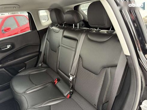 Jeep Compass 2018 - фото 11
