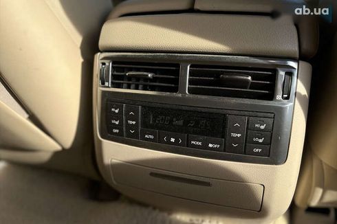 Lexus LX 2008 - фото 11