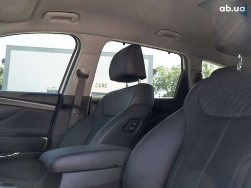 Hyundai Santa Fe 2018 - фото 25