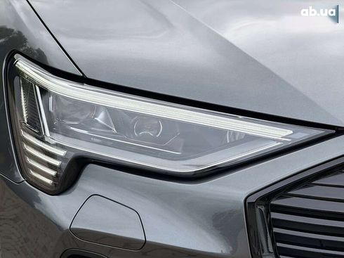 Audi Q4 Sportback e-tron 2021 - фото 13