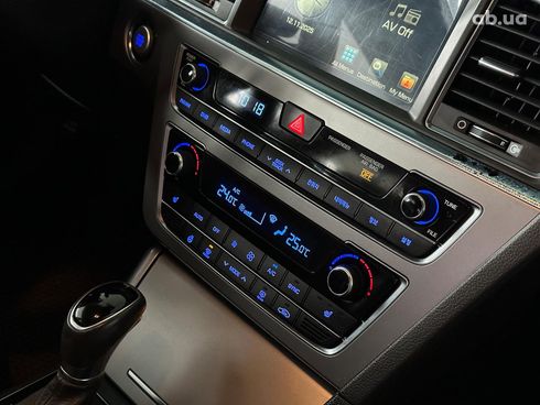 Hyundai Sonata 2016 серый - фото 26