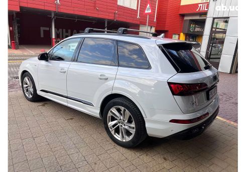 Audi Q7 2020 - фото 8