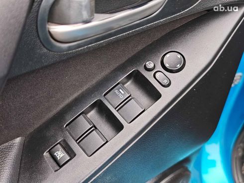 Mazda 3 2011 синий - фото 20