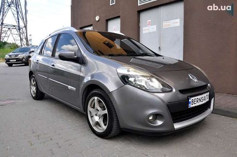 Renault Clio 2011 - фото 14