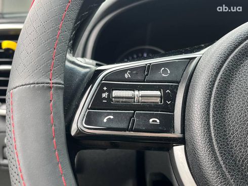 Kia Sportage 2018 белый - фото 36