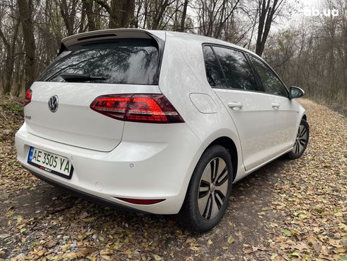Volkswagen e-Golf 2014 белый - фото 6