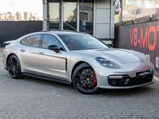 Продаж вживаних Porsche Panamera в Києві - купити на Автобазарі