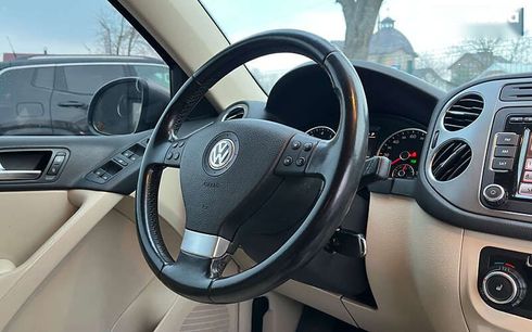 Volkswagen Tiguan 2010 - фото 19