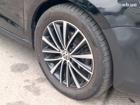 Volkswagen Jetta 2012 черный - фото 7