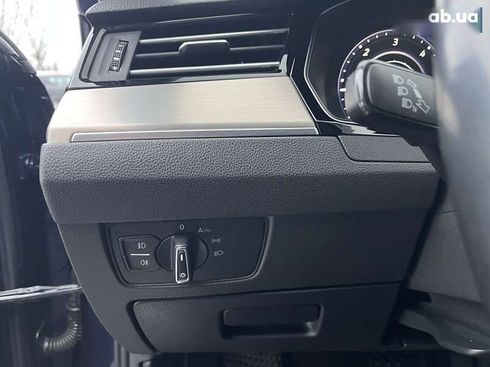 Volkswagen Passat 2017 - фото 17