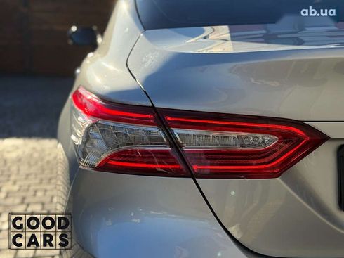 Toyota Camry 2018 - фото 14