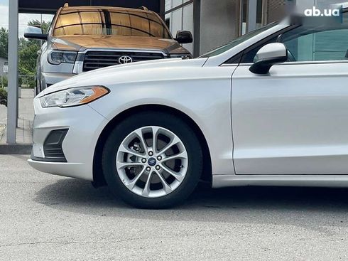 Ford Fusion 2018 - фото 11