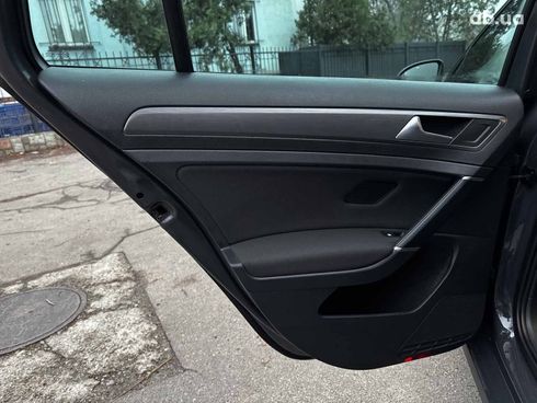 Volkswagen Golf 2019 серый - фото 32