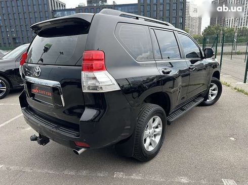 Toyota Land Cruiser Prado 2013 - фото 2