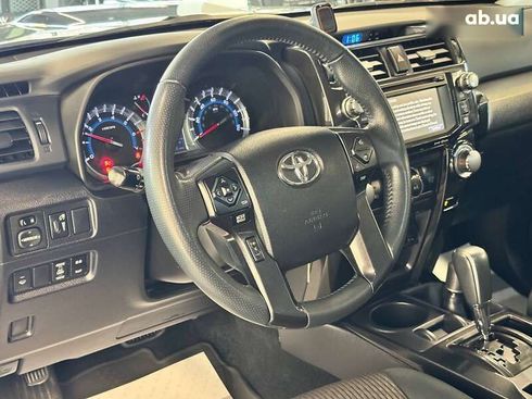 Toyota 4Runner 2016 - фото 21