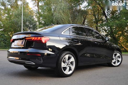 Audi A3 2023 - фото 10